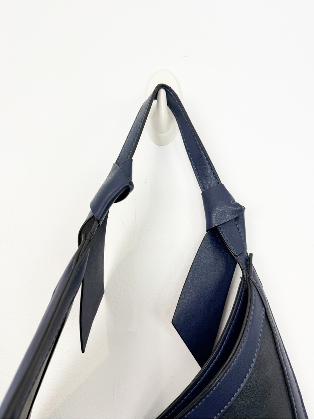 Mali + Lili x Anthropologie Angular Tote Navy Blue - Picture 6 of 8